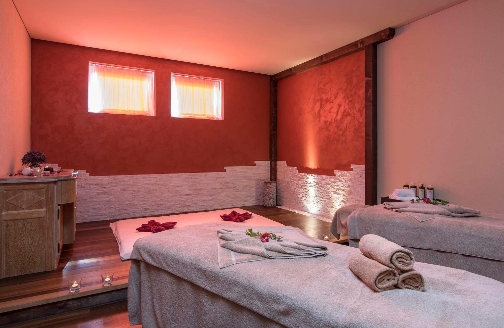 Salzano Basic Rooms Interlaken Unterseen Экстерьер фото