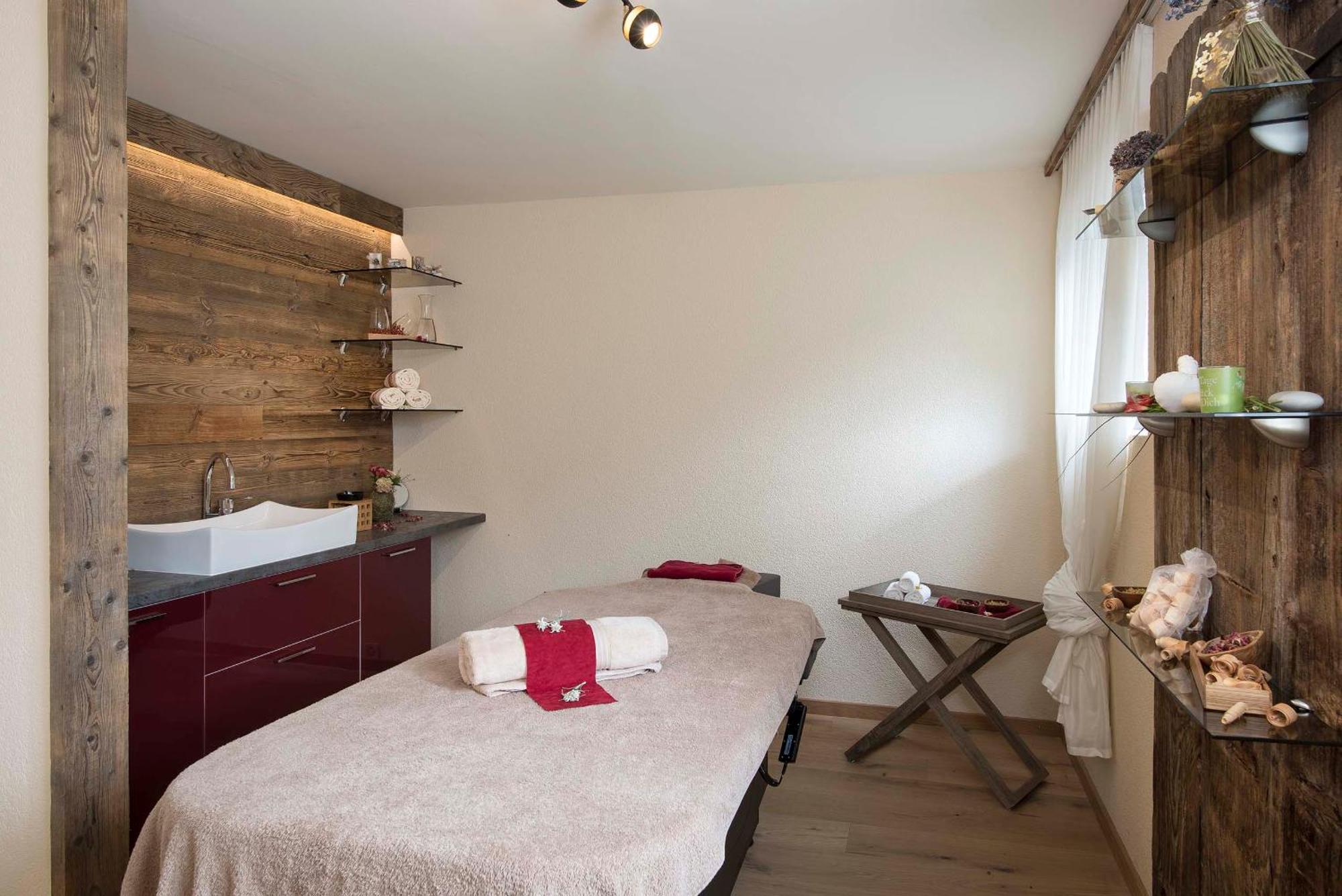Salzano Basic Rooms Interlaken Unterseen Экстерьер фото