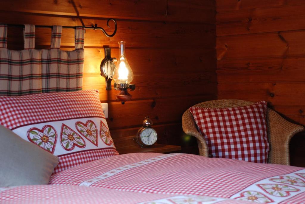 Salzano Basic Rooms Interlaken Unterseen Номер фото
